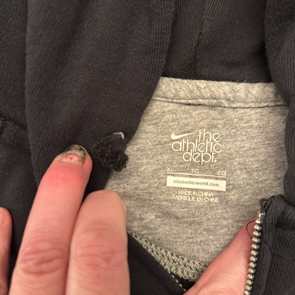 Nike the athletic dept black “72” sequins women’s hoodie size XL - Picture 2 of 6